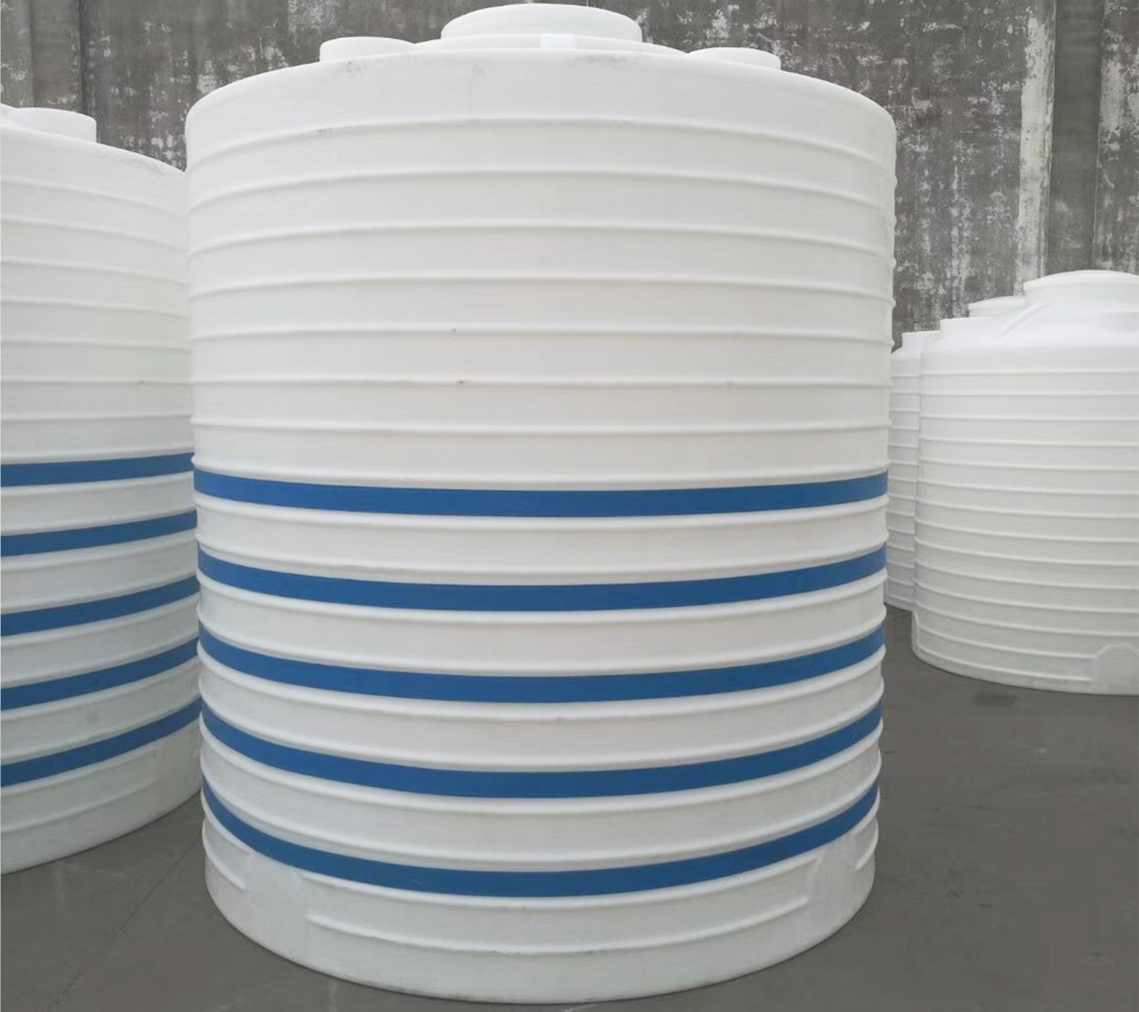 塑料儲(chǔ)罐的優(yōu)勢